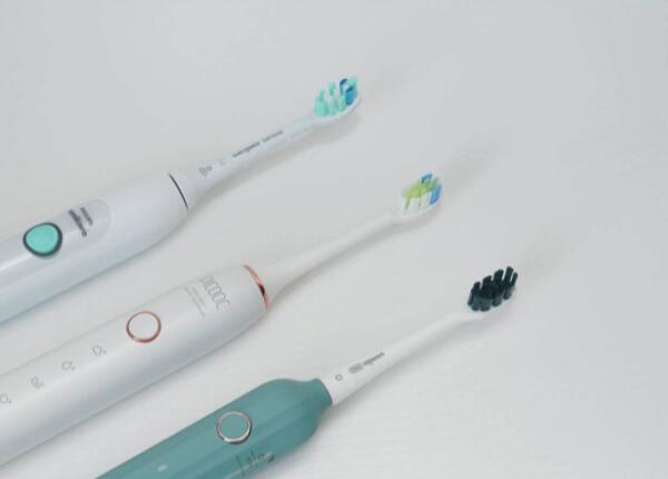 飛利浦電動(dòng)牙刷充電多久？影響電動(dòng)牙刷充電時(shí)長(zhǎng)的三大因素