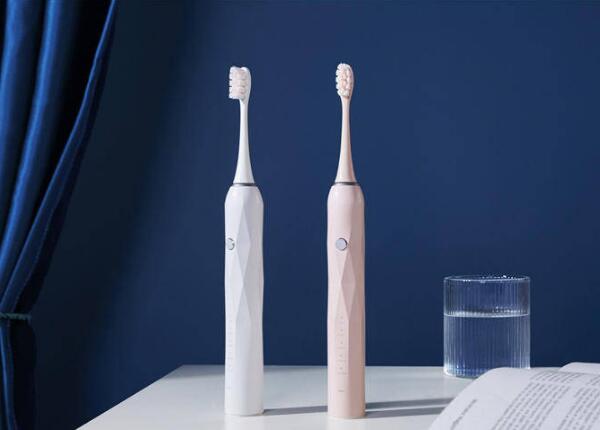 電動(dòng)牙刷分類有哪些？三大電動(dòng)牙刷品類介紹，僅此一篇