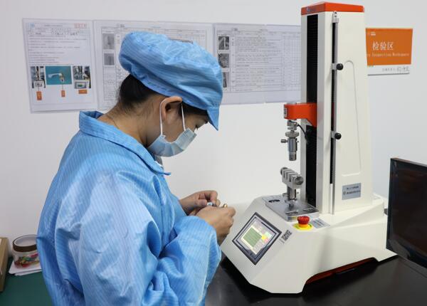 如何選擇電動(dòng)牙刷國(guó)內(nèi)生產(chǎn)廠家