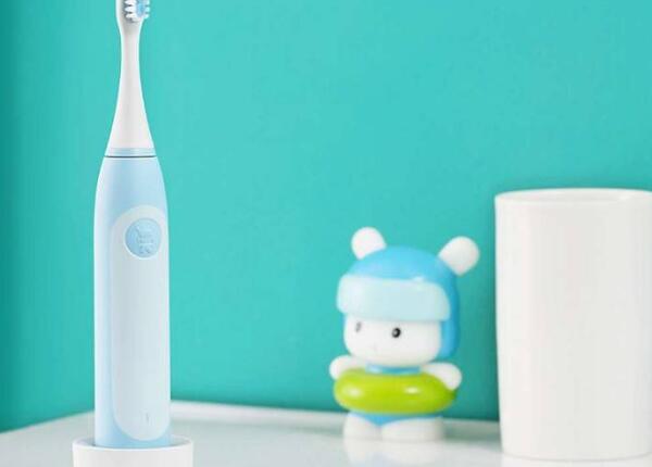 兒童電動(dòng)牙刷聲波的好嗎？?jī)和妱?dòng)牙刷聲波的奧秘與好處