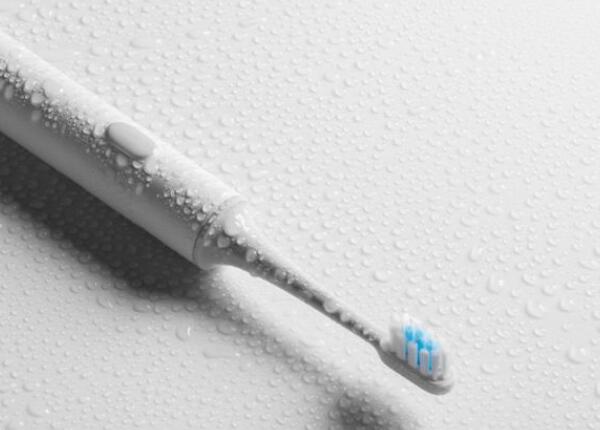 電動(dòng)牙刷后續(xù)使用成本多少？省錢還是花冤枉錢？