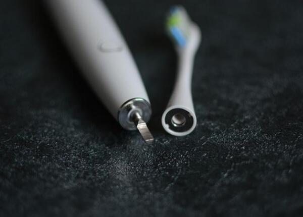 怎么樣使用小米電動(dòng)牙刷？小米電動(dòng)牙刷使用正確方法分享