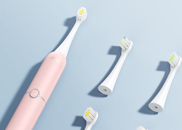 電動(dòng)牙刷頭買適配還是原裝？電動(dòng)牙刷刷頭就這樣選！